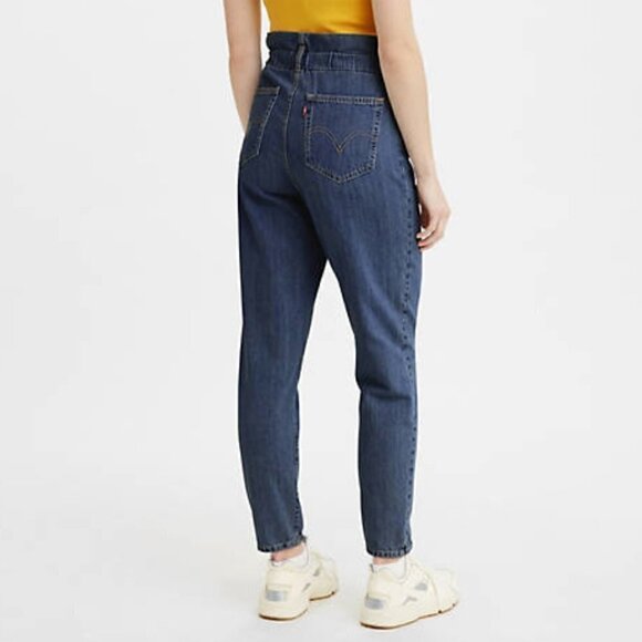 NWT Levi's Jeans Paperbag High Waisted Dark Wash Size 26 - Picture 4 of 10